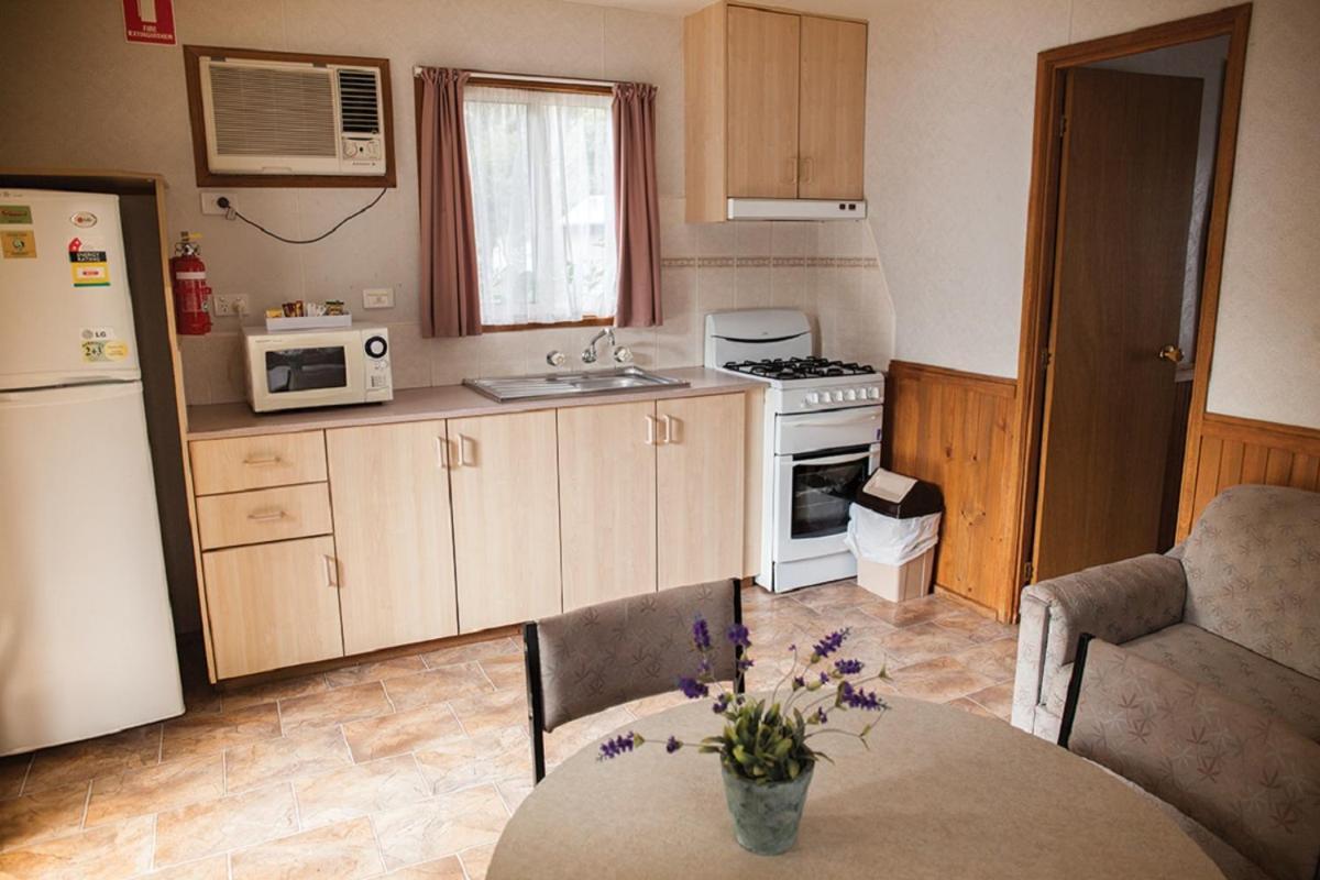 Crystal Brook Tourist Park Hotel Doncaster East Værelse billede