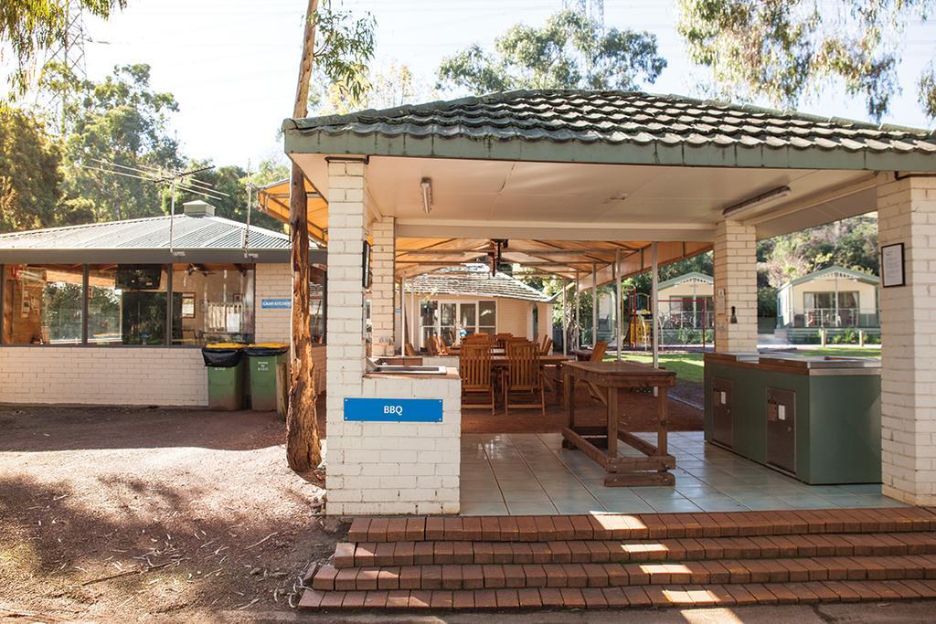 Crystal Brook Tourist Park Hotel Doncaster East Eksteriør billede